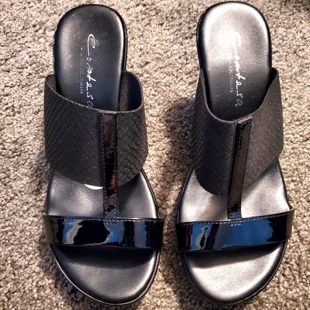 NWOT Contesa Wedge Heels